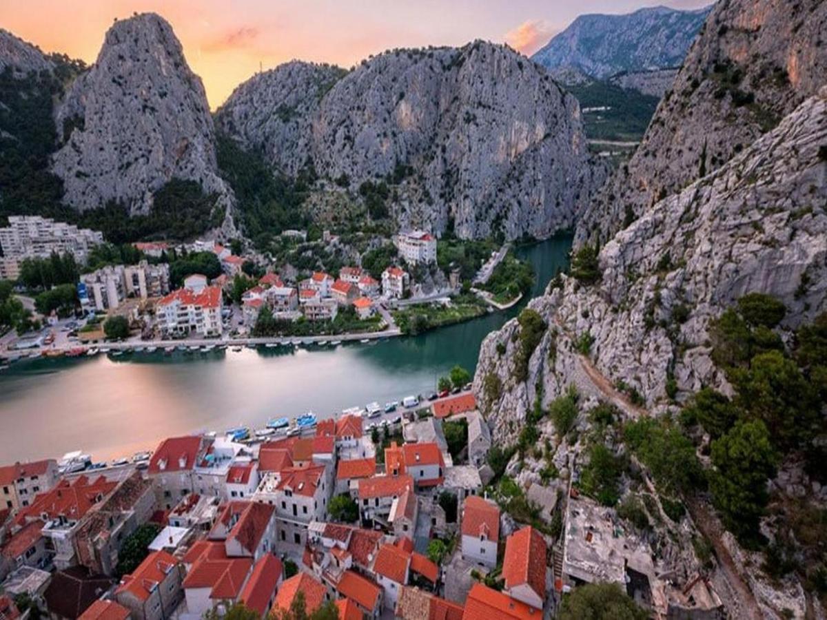 Apartment Stipic Omis Exterior photo
